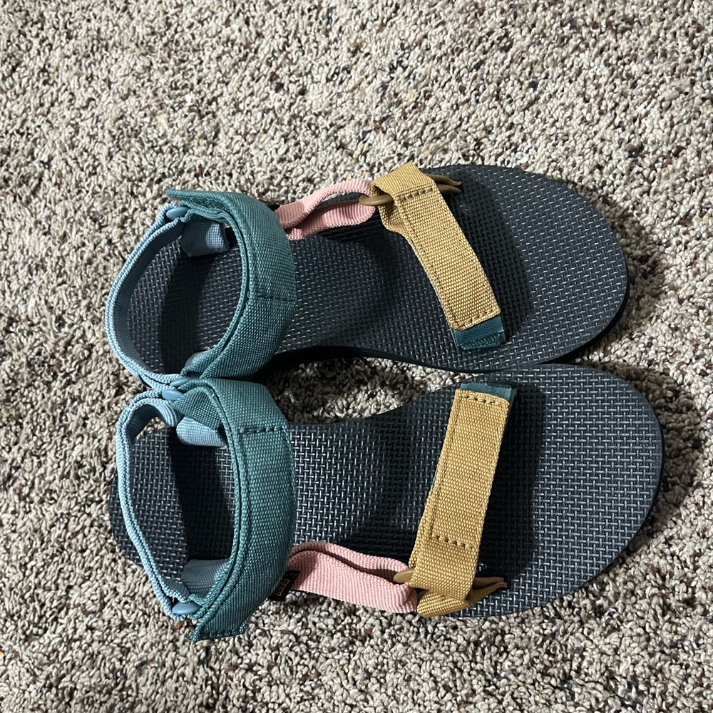 Teva original light multi